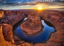 Las Vegas to the Grand Canyon
1-day excursion.